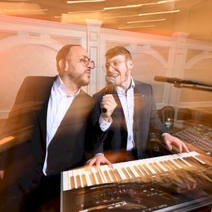 The Aug 28 Dance (Live)