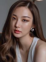 Kanyawee Songmuang (Thanaerng)