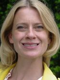 Caroline Peters
