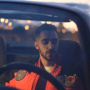 Me Va Bonito (Single)