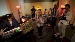 be mine (live) (Live)