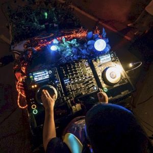 Active (Single)