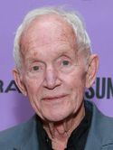 Lance Henriksen