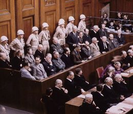 image-https://media.senscritique.com/media/000023313805/0/au_coeur_de_lhistoire_le_proces_de_nuremberg.jpg