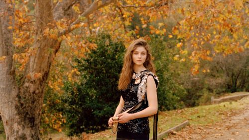 Cover Thomasin McKenzie