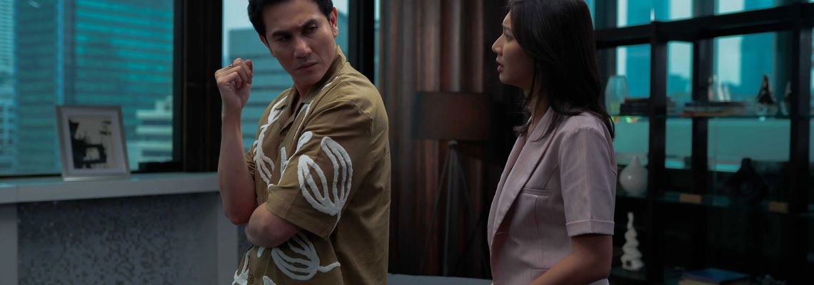 Cover Lost in the Spotlight