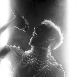 Различен (Single)