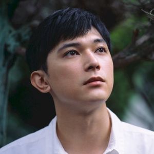 偉生人 (Single)