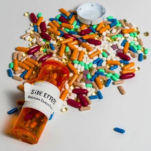 SiDE EFFECT (Single)