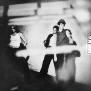 Dancing on the Wall (Single)