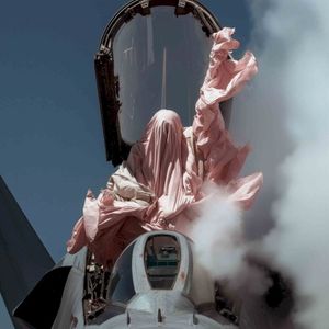 SCHLEUDERSITZ (Single)