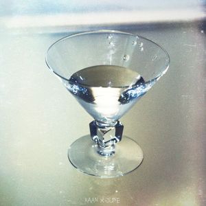 What’s wrong (Single)