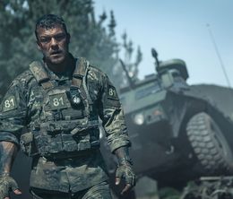 image-https://media.senscritique.com/media/000023565409/0/war_machine.jpg