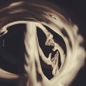 drown (Single)