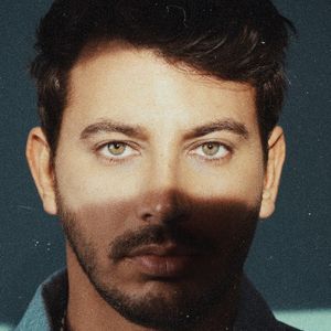 אדום (EP)