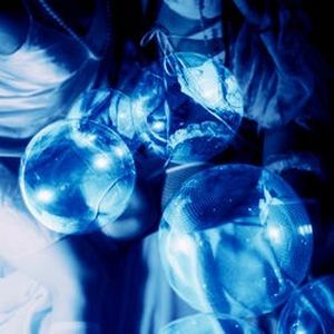 Here The Mermaids Play (Single)
