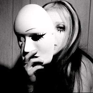 Her Face (Single)