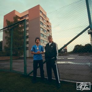 Nuori & Tyhmä (Single)