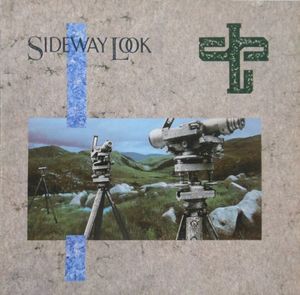 Sideway Look