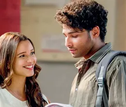 image-https://media.senscritique.com/media/000023789038/0/dhadak_2.webp