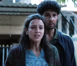 image-https://media.senscritique.com/media/000023789039/0/dhadak_2.webp