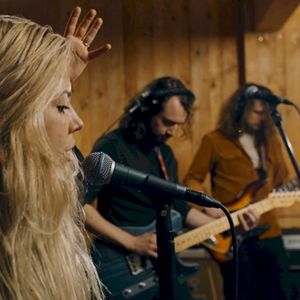 Live Session at MonkeyMoon Studios (Single)