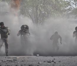 image-https://media.senscritique.com/media/000023859006/0/wardogs.jpg