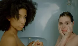 Dentro de lo azul