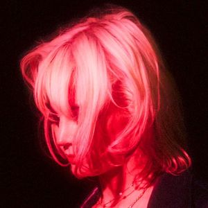 17 (Single)