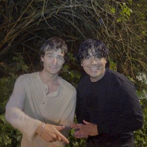 INVINCIBLE (Single)