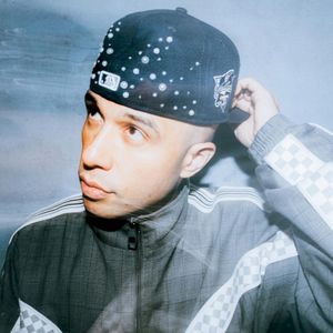 Pulling Me Back (DUB) (Single)