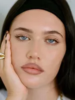 Sienna Spiro