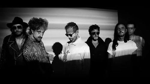 Cover The Voidz