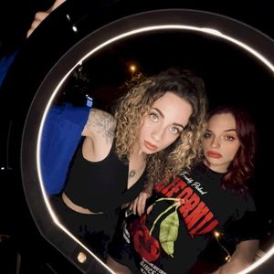 open bar (Single)
