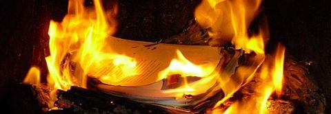 Si vous deviez brûler trois livres, lesquels seraient-ils? [liste participative bien entendu]