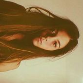Eva_Ducard