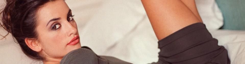 Cover Penélope Cruz en 380 photos, l'essentiel de sa petite frimousse au cinéma.