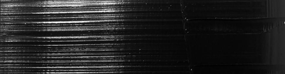 Cover Plongée électro(magnetique) en Noir profond