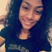 Lau_wGaost