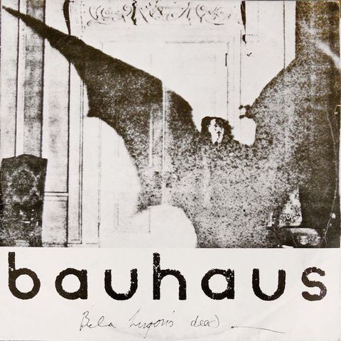 L'automne commande un Top Bauhaus
