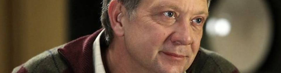 Cover Les meilleures séries avec Jeff Perry